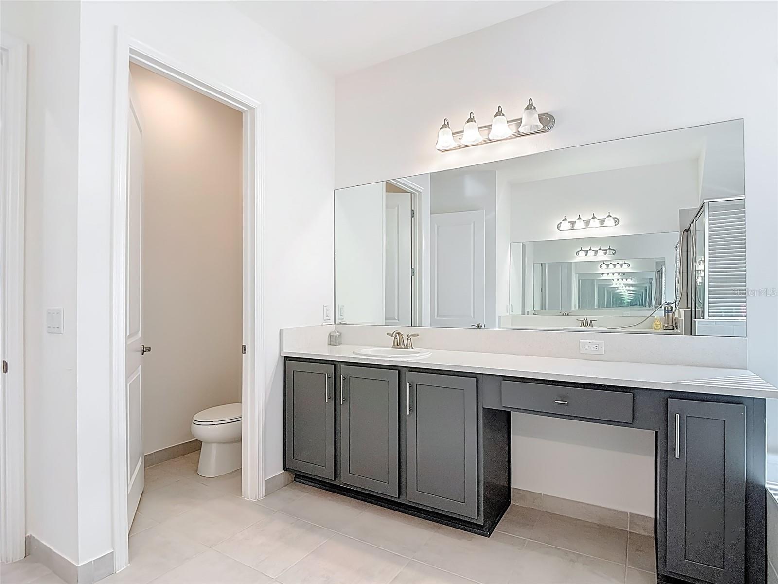 Image 29 of 45 For 32676 Tree Of Life Avenue