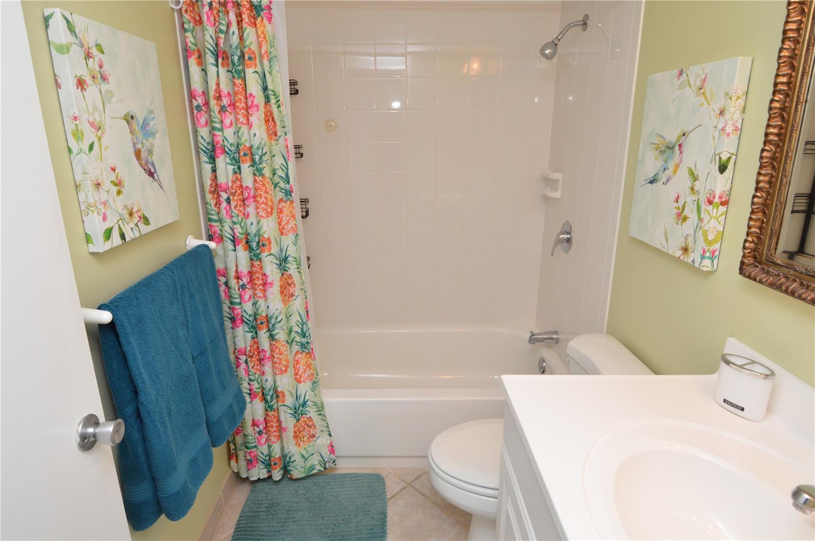 Image 26 of 92 For 12760 Indian Rocks Road 553