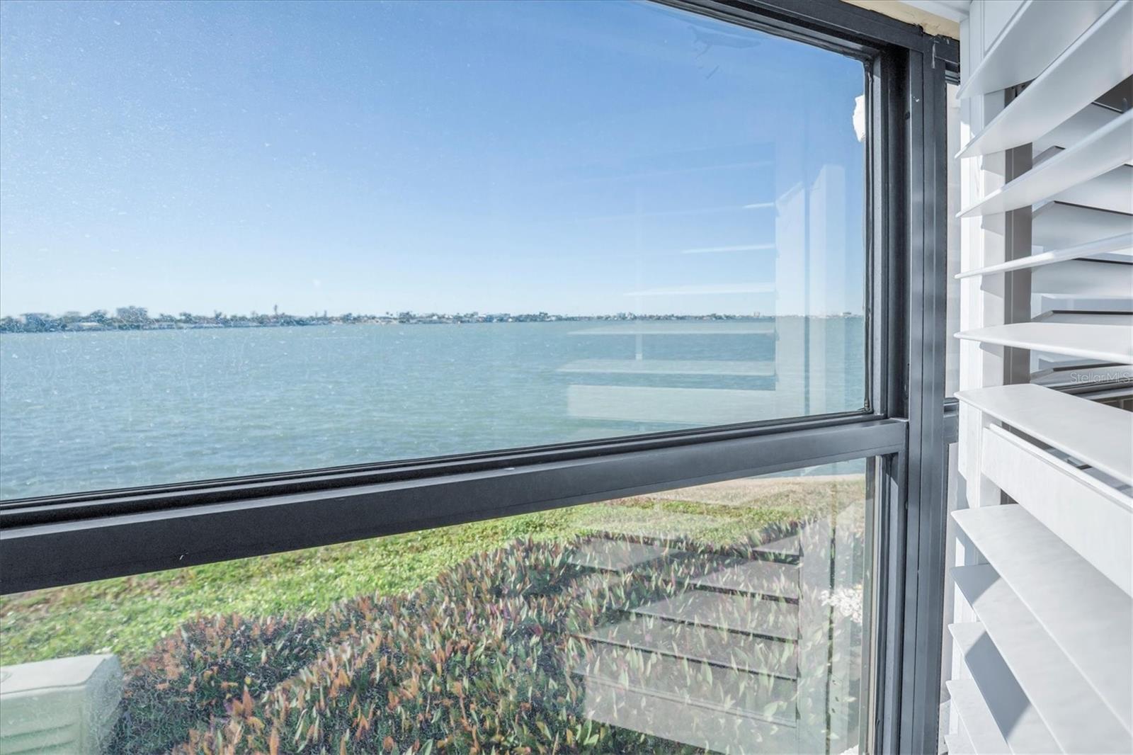 Image 22 of 58 For 6265 Sun Boulevard 107