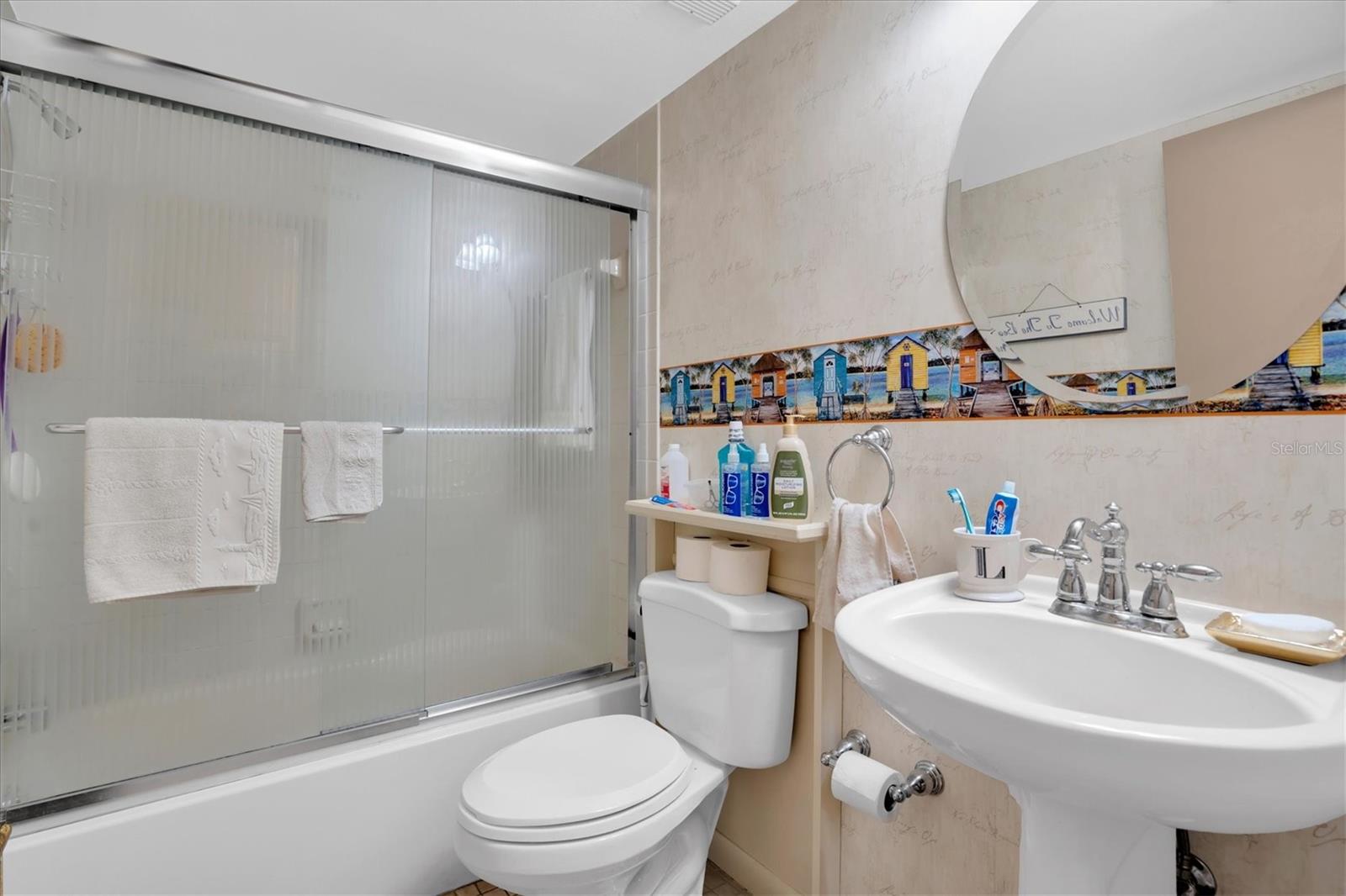 Image 26 of 58 For 6265 Sun Boulevard 107