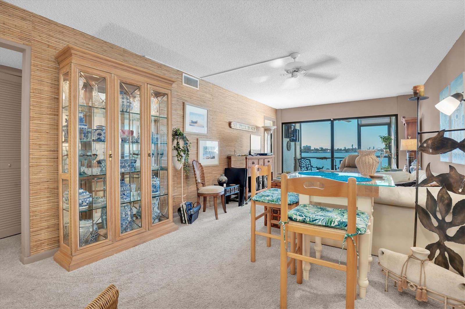 Image 9 of 58 For 6265 Sun Boulevard 107