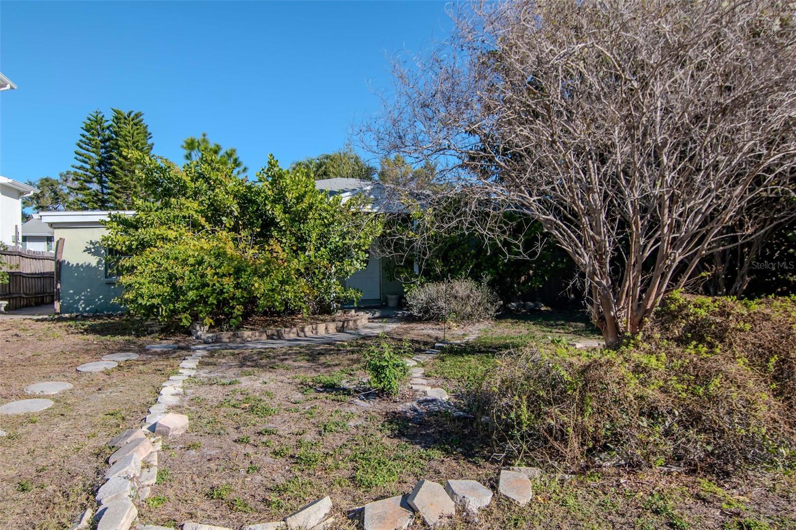 Image 11 of 21 For 3005 Meadow Street