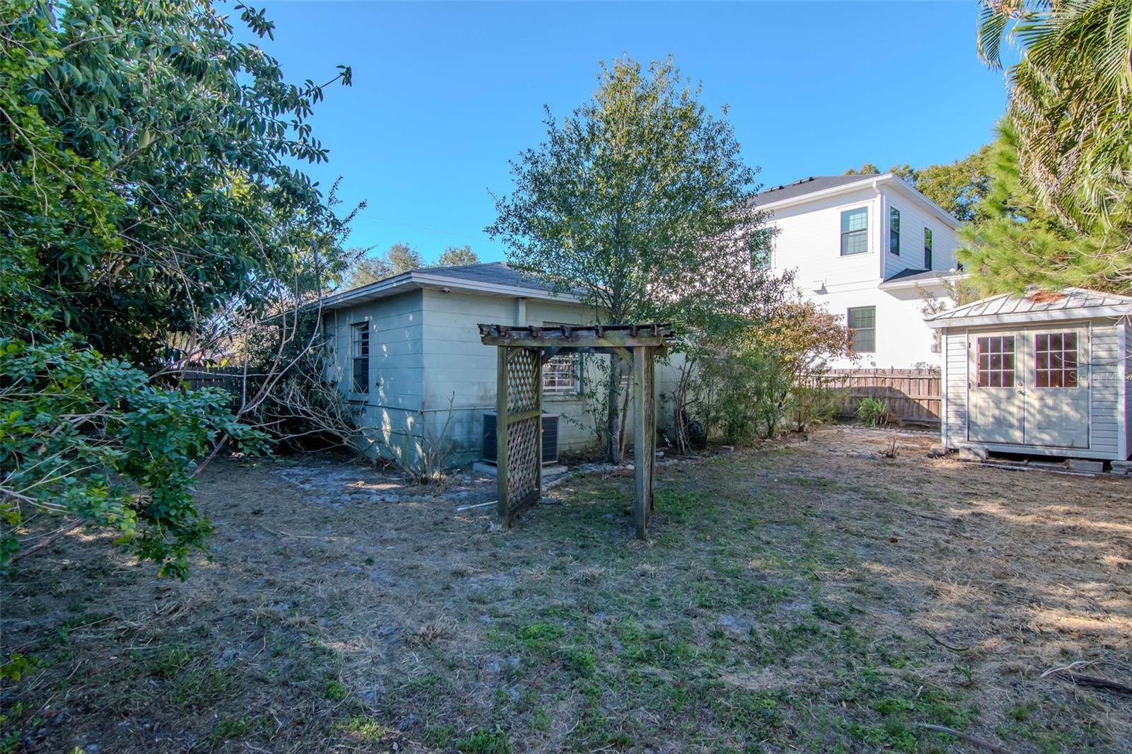 Image 18 of 21 For 3005 Meadow Street