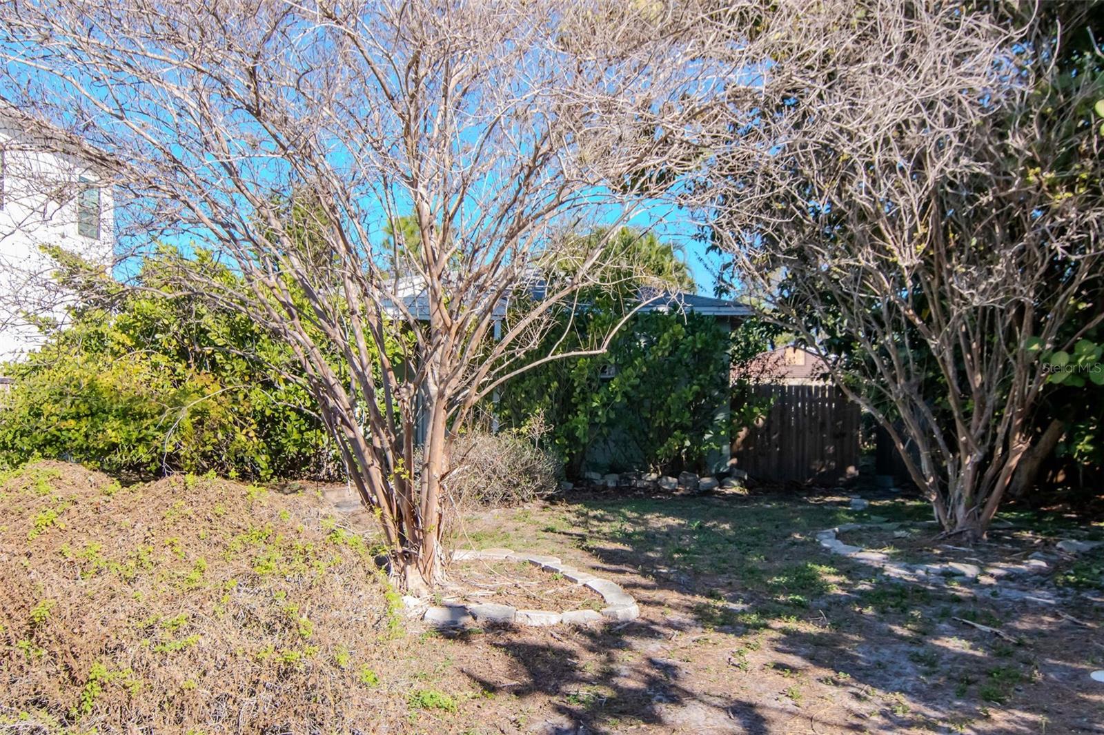 Image 2 of 21 For 3005 Meadow Street