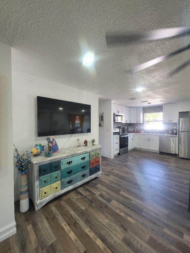 Image 10 of 15 For 3069 19th Place Sw