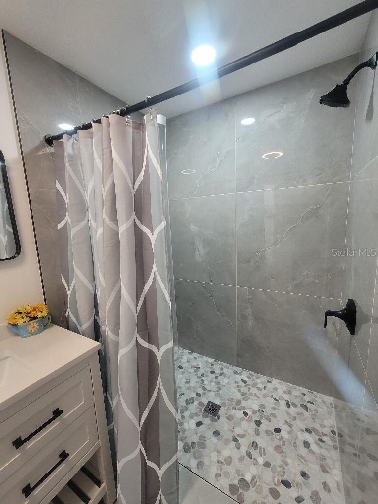 Image 3 of 15 For 3069 19th Place Sw