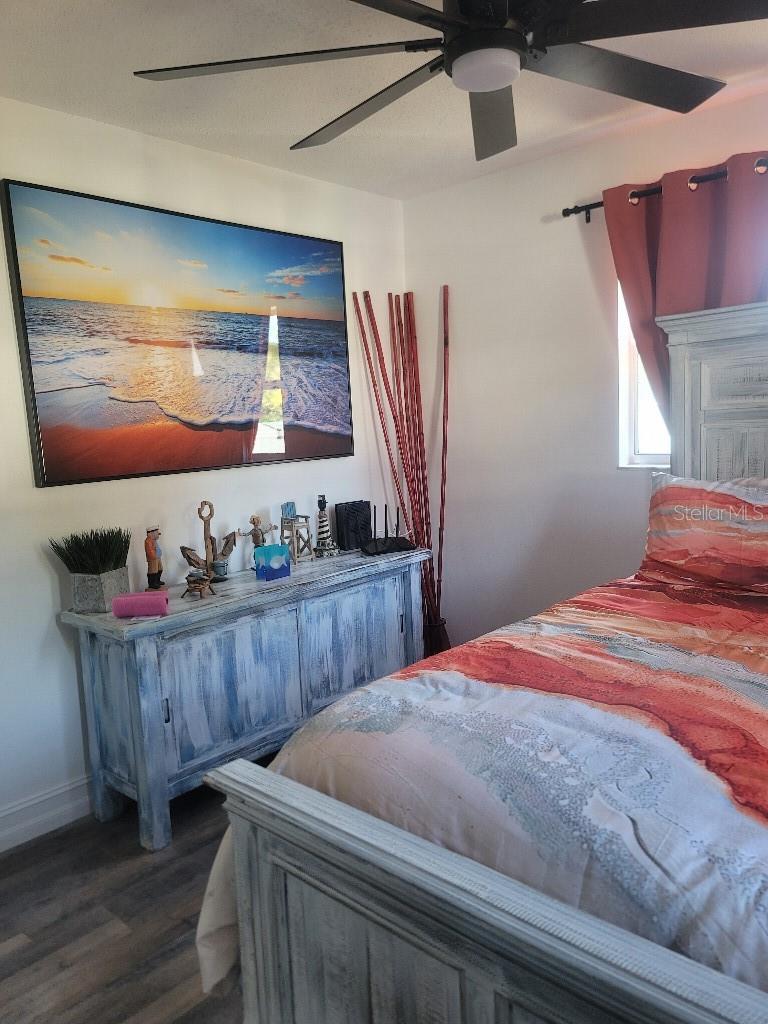 Image 6 of 15 For 3069 19th Place Sw