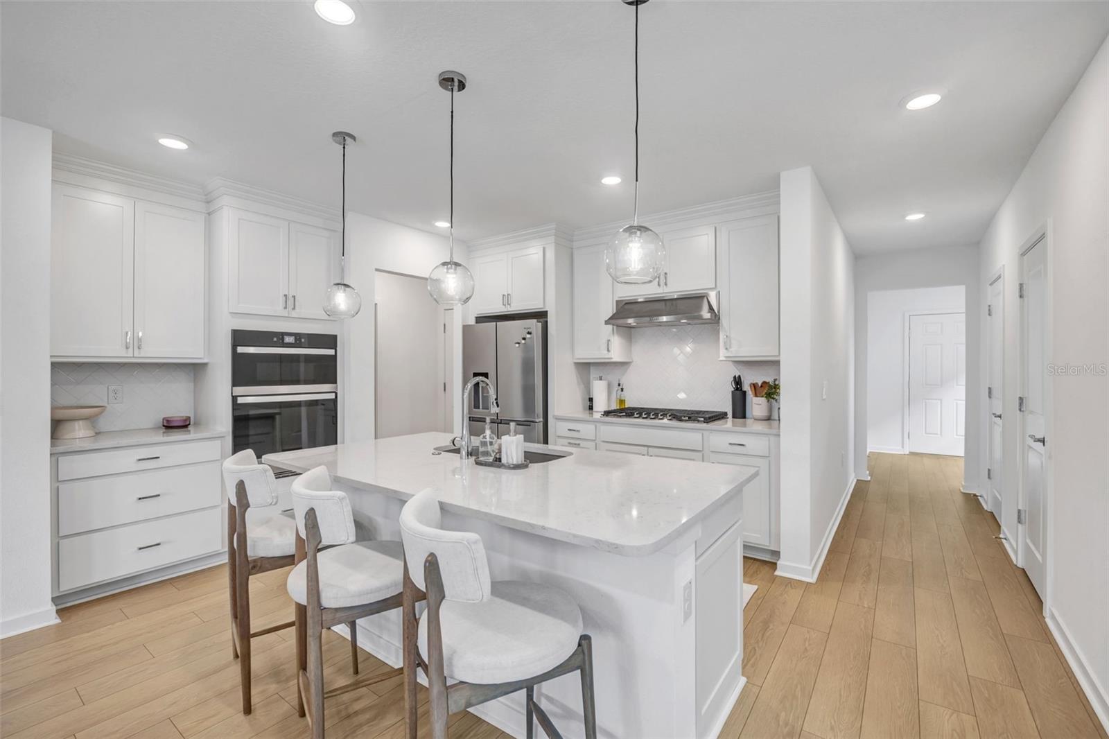 Image 12 of 72 For 1095 Kistna Drive