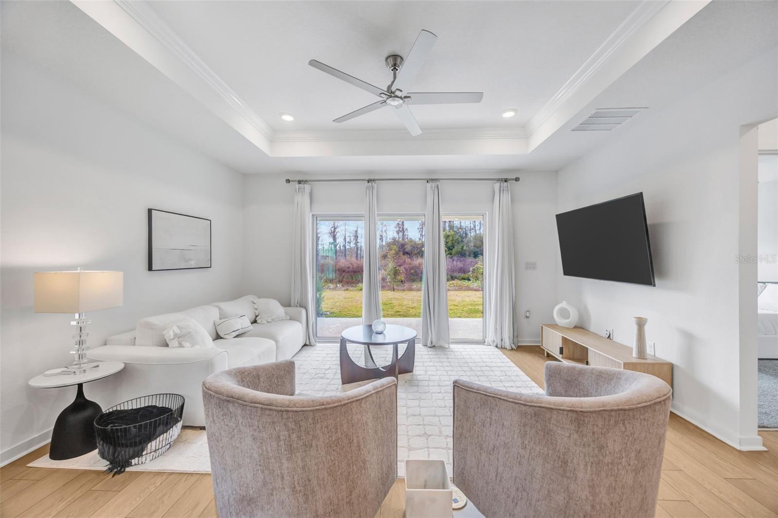 Image 23 of 72 For 1095 Kistna Drive