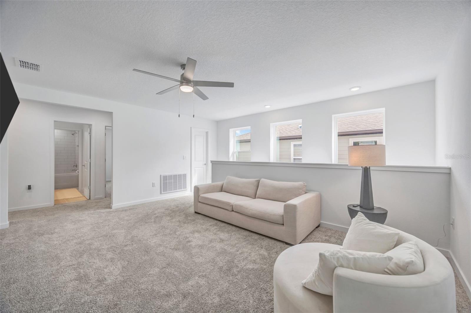 Image 26 of 72 For 1095 Kistna Drive