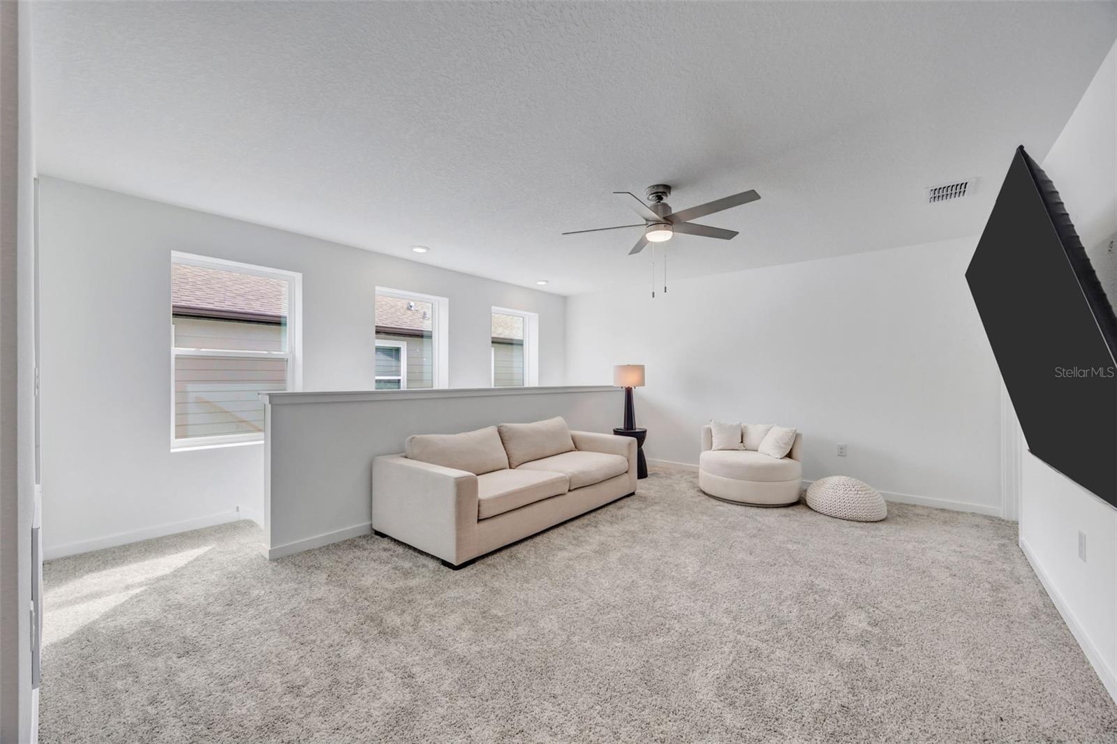 Image 27 of 72 For 1095 Kistna Drive