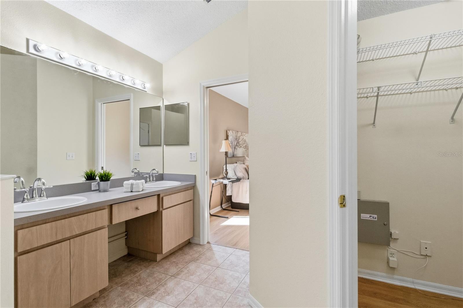 Image 23 of 39 For 1506 Little Brook Lane