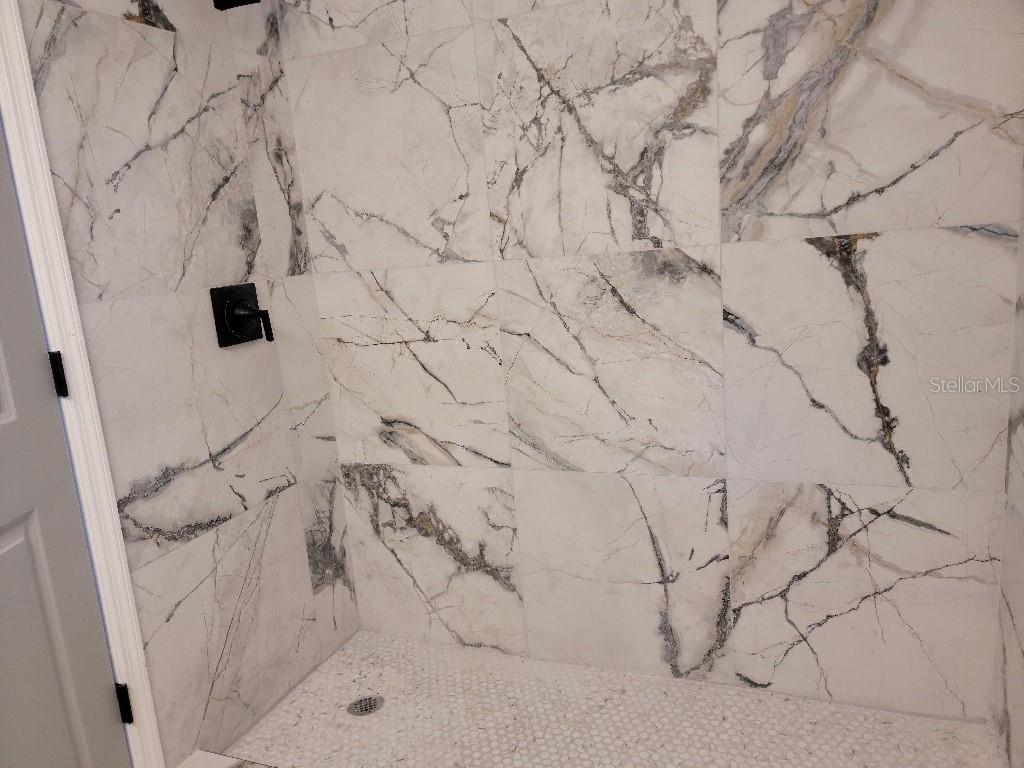 Image 4 of 14 For 11901 4th Street N 3101