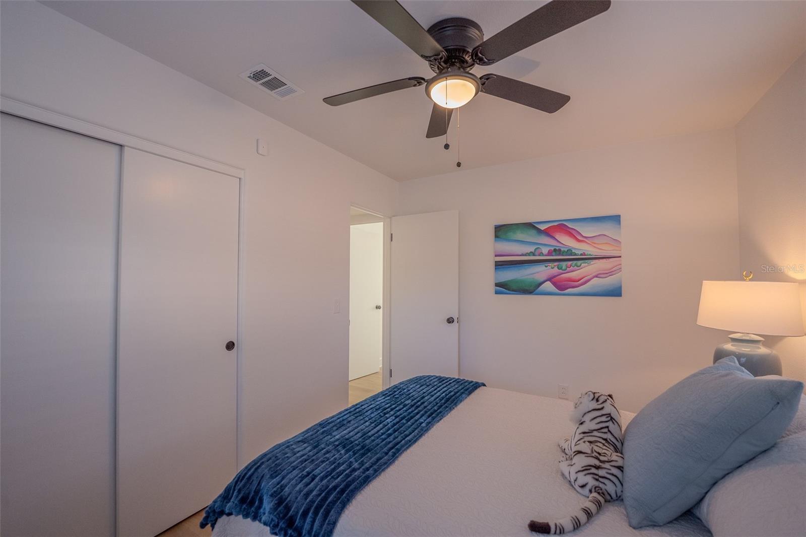 Image 21 of 40 For 199 Tropic Boulevard W