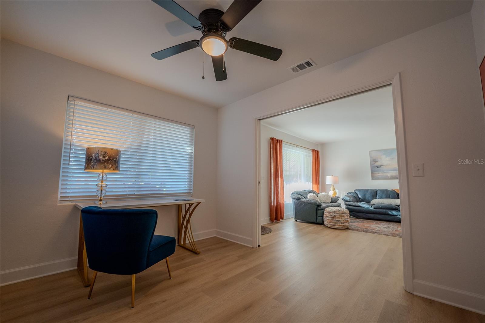 Image 8 of 40 For 199 Tropic Boulevard W