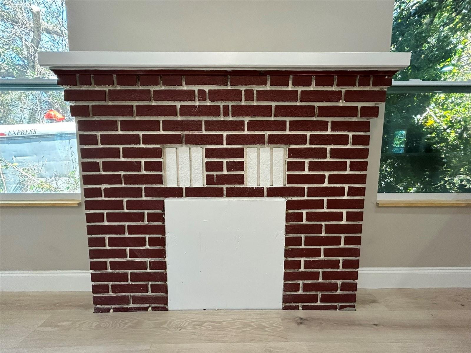 Image 7 of 18 For 1218 13th Avenue S