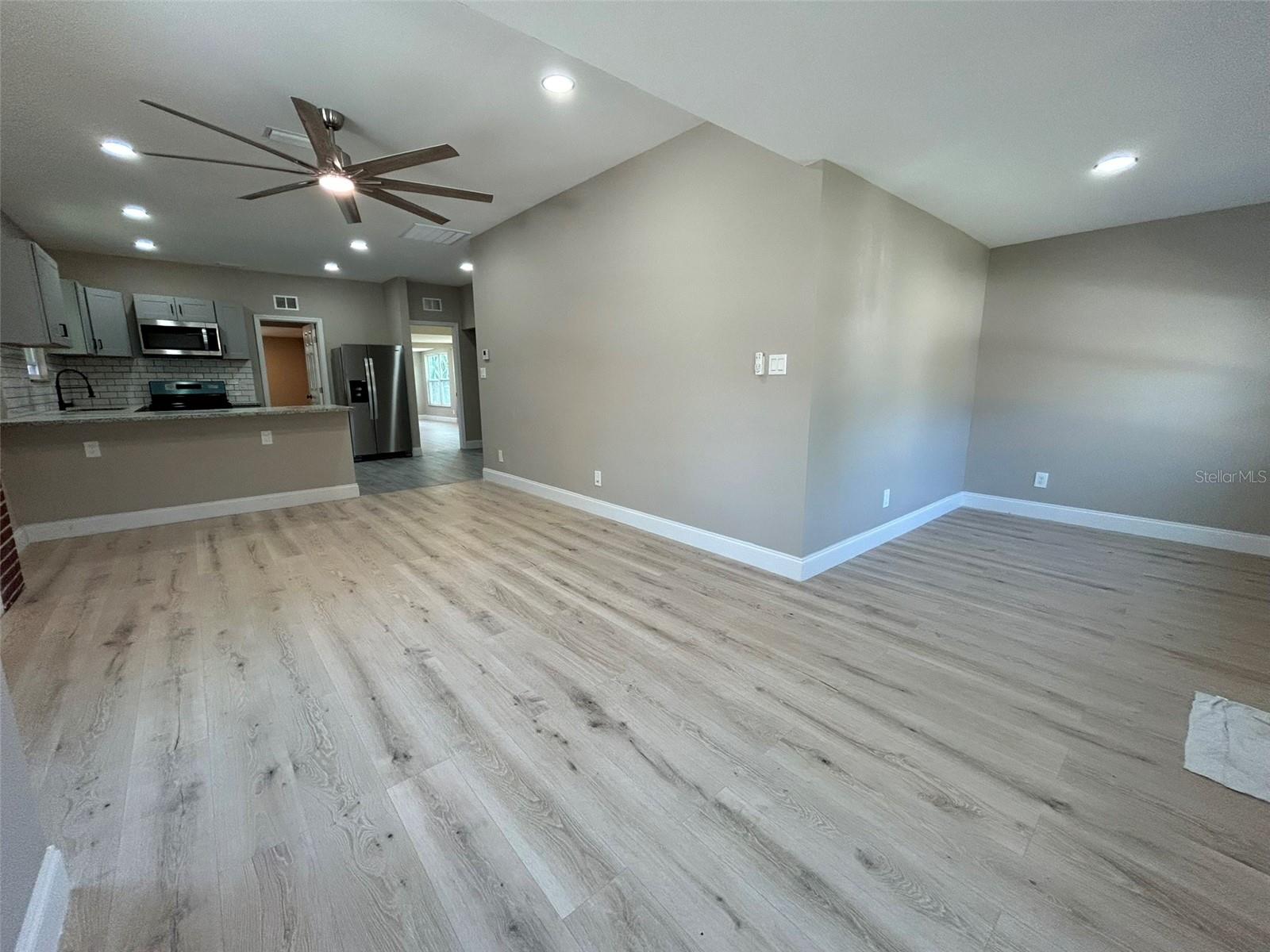 Image 9 of 18 For 1218 13th Avenue S