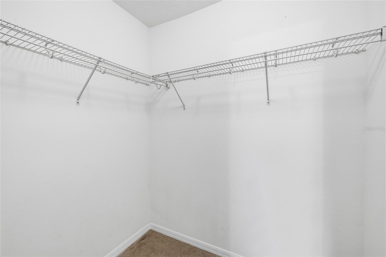 Image 31 of 77 For 5908 Beaconpark Street