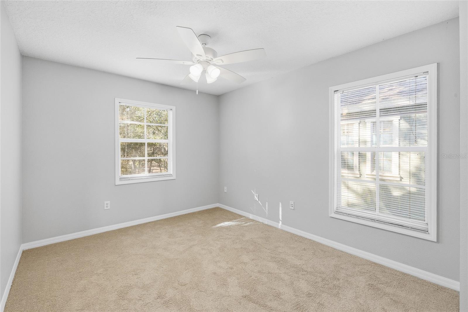 Image 35 of 77 For 5908 Beaconpark Street