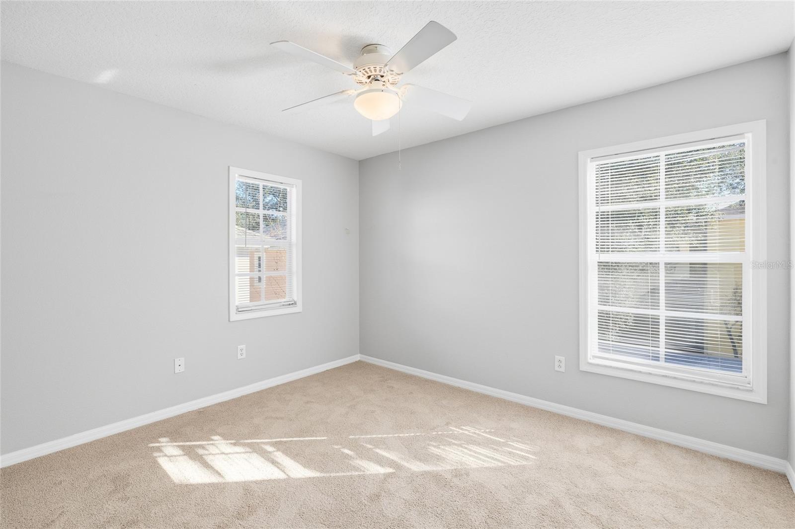 Image 37 of 77 For 5908 Beaconpark Street