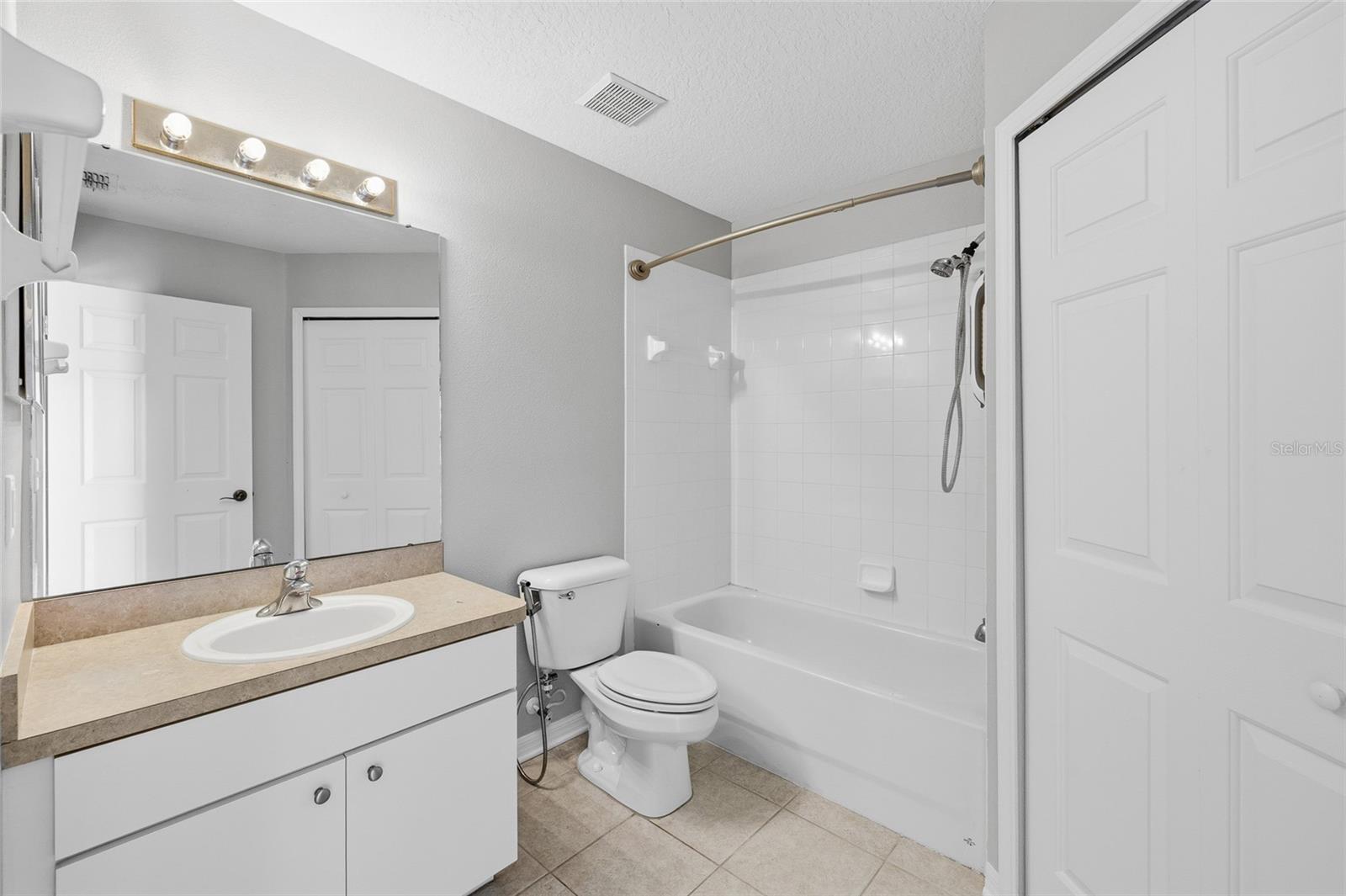 Image 48 of 77 For 5908 Beaconpark Street