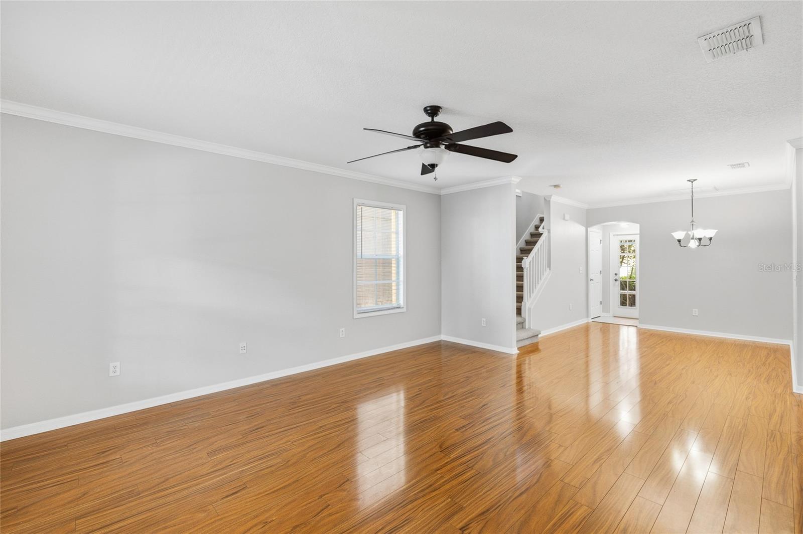 Image 8 of 77 For 5908 Beaconpark Street