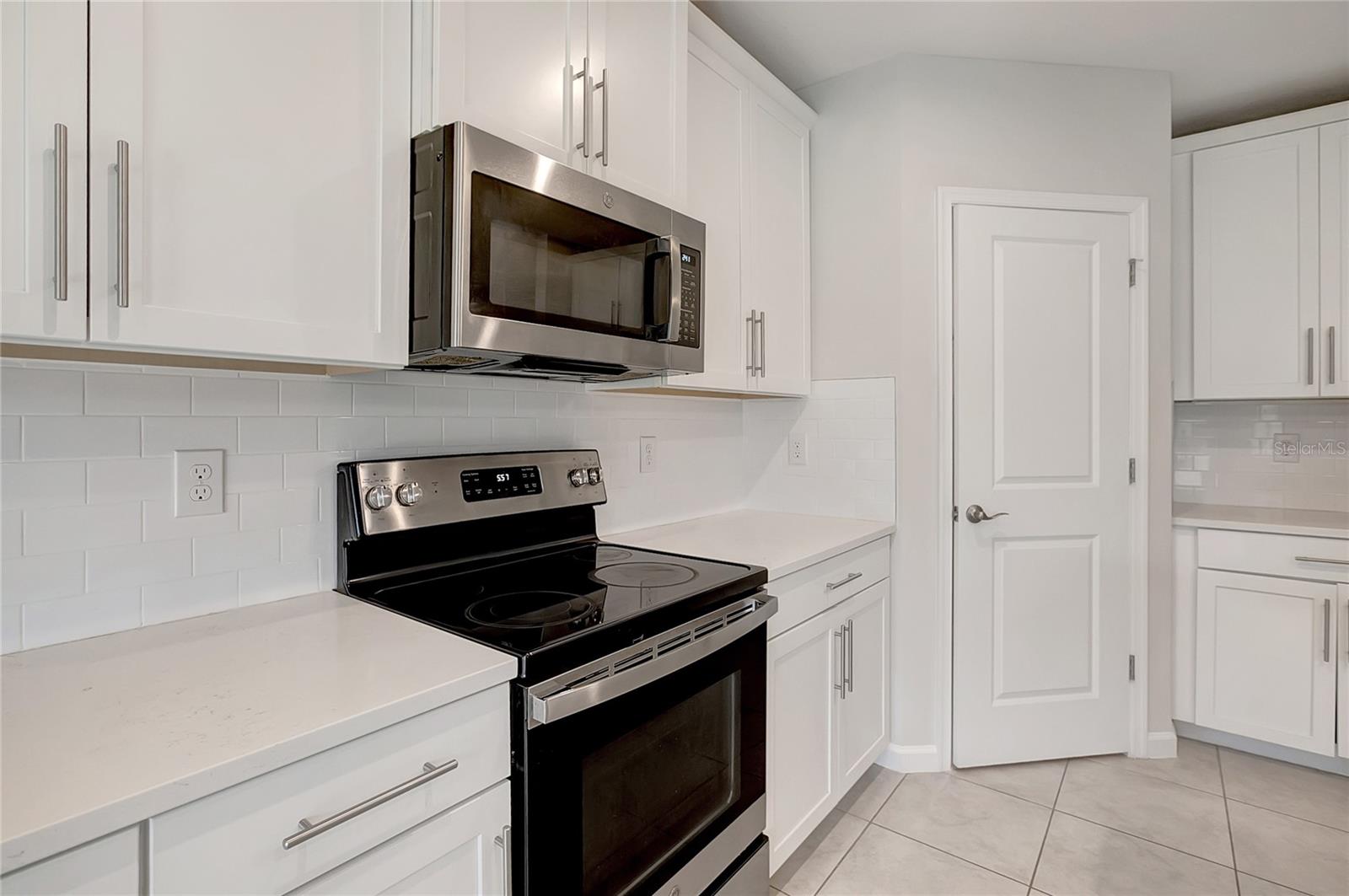 Image 13 of 44 For 10209 Agave Court