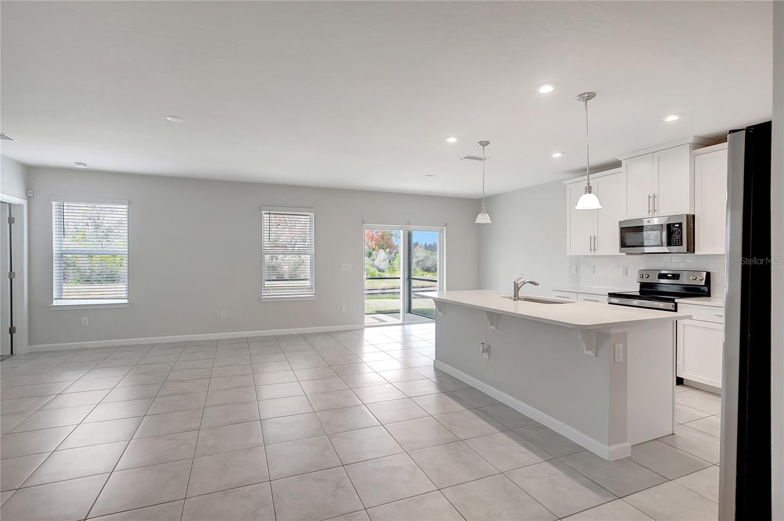 Image 8 of 44 For 10209 Agave Court