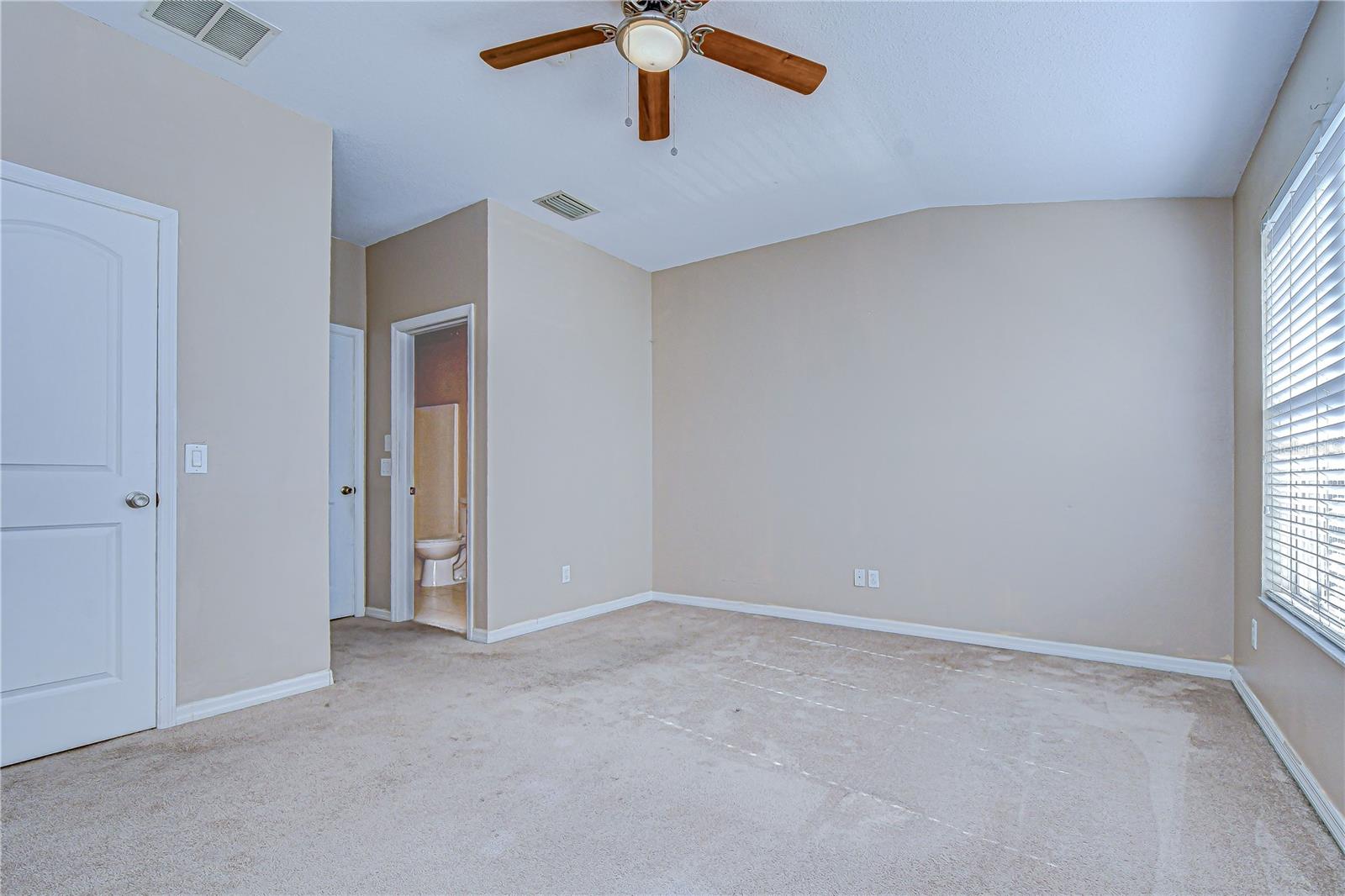 Image 14 of 25 For 10720 Chesham Hill Court