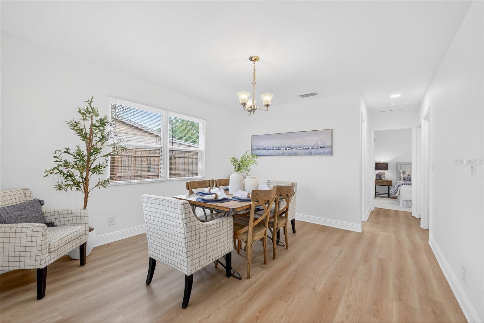 Image 11 of 36 For 6982 79th Avenue N