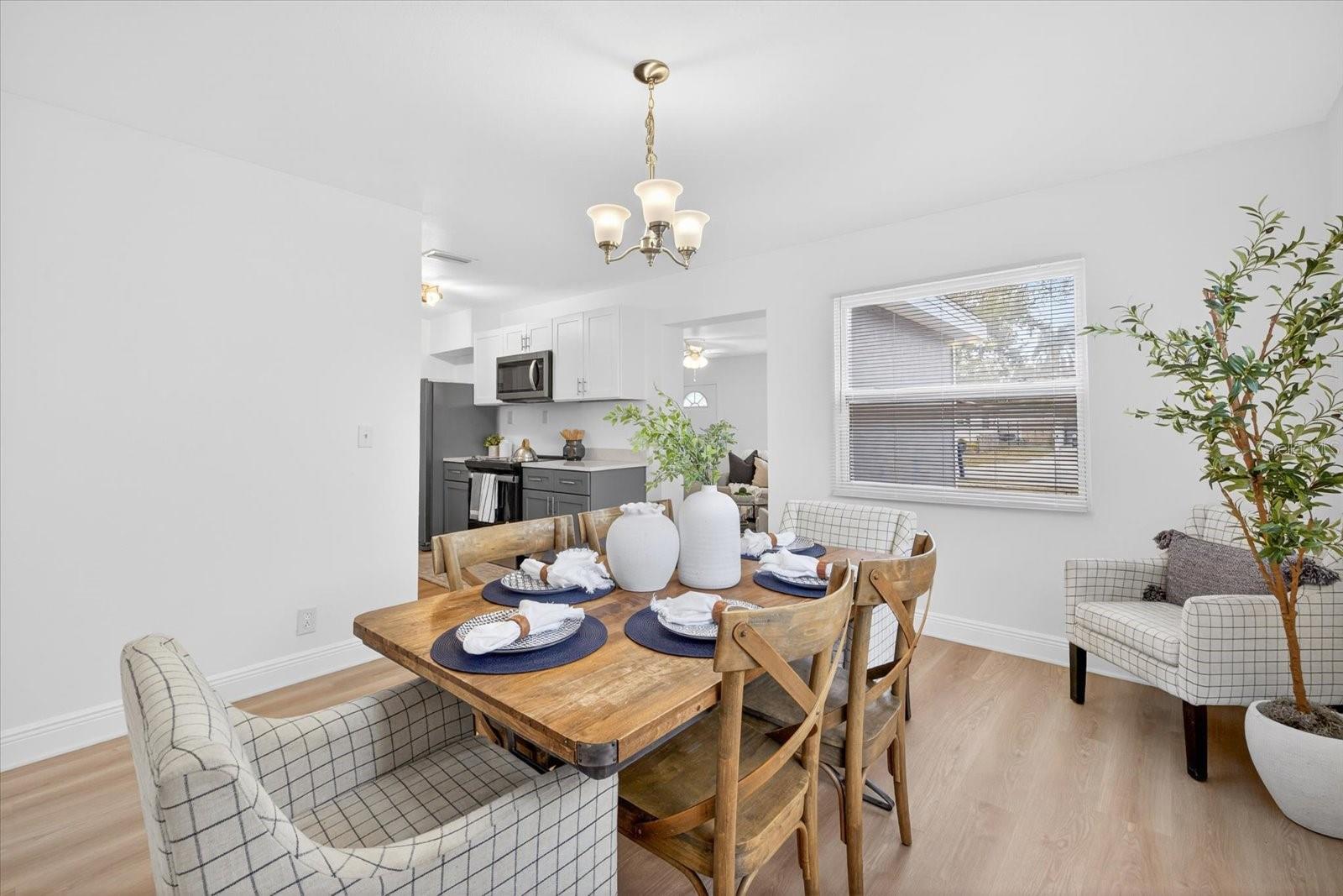 Image 13 of 36 For 6982 79th Avenue N