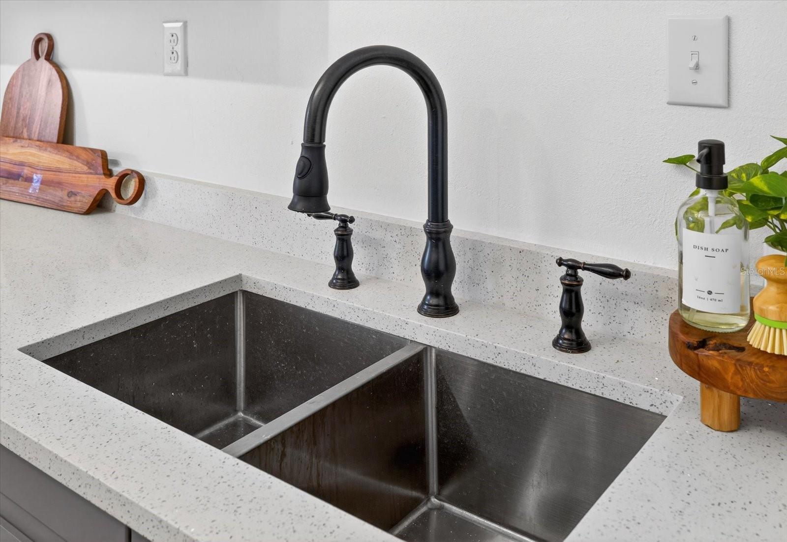 Image 18 of 36 For 6982 79th Avenue N