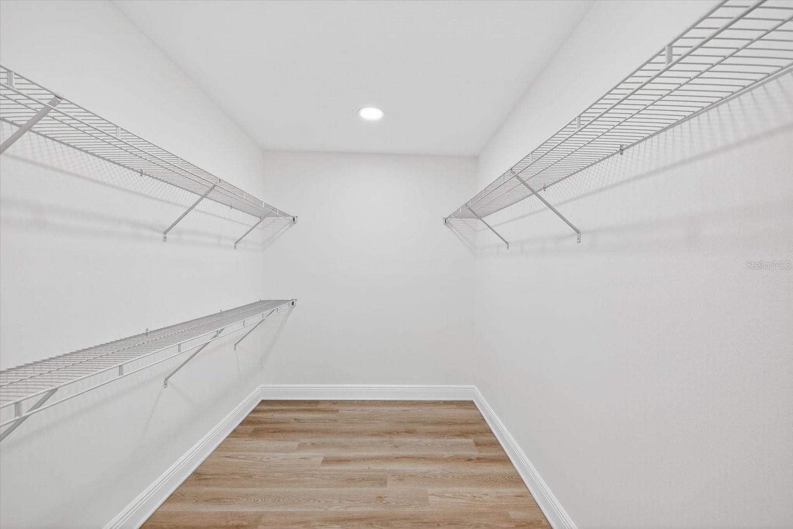 Image 26 of 36 For 6982 79th Avenue N