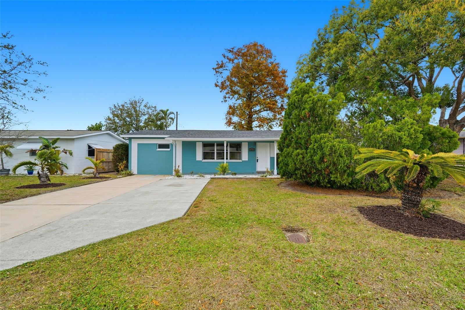 Details for 5613 57th Avenue N, ST PETERSBURG, FL 33709