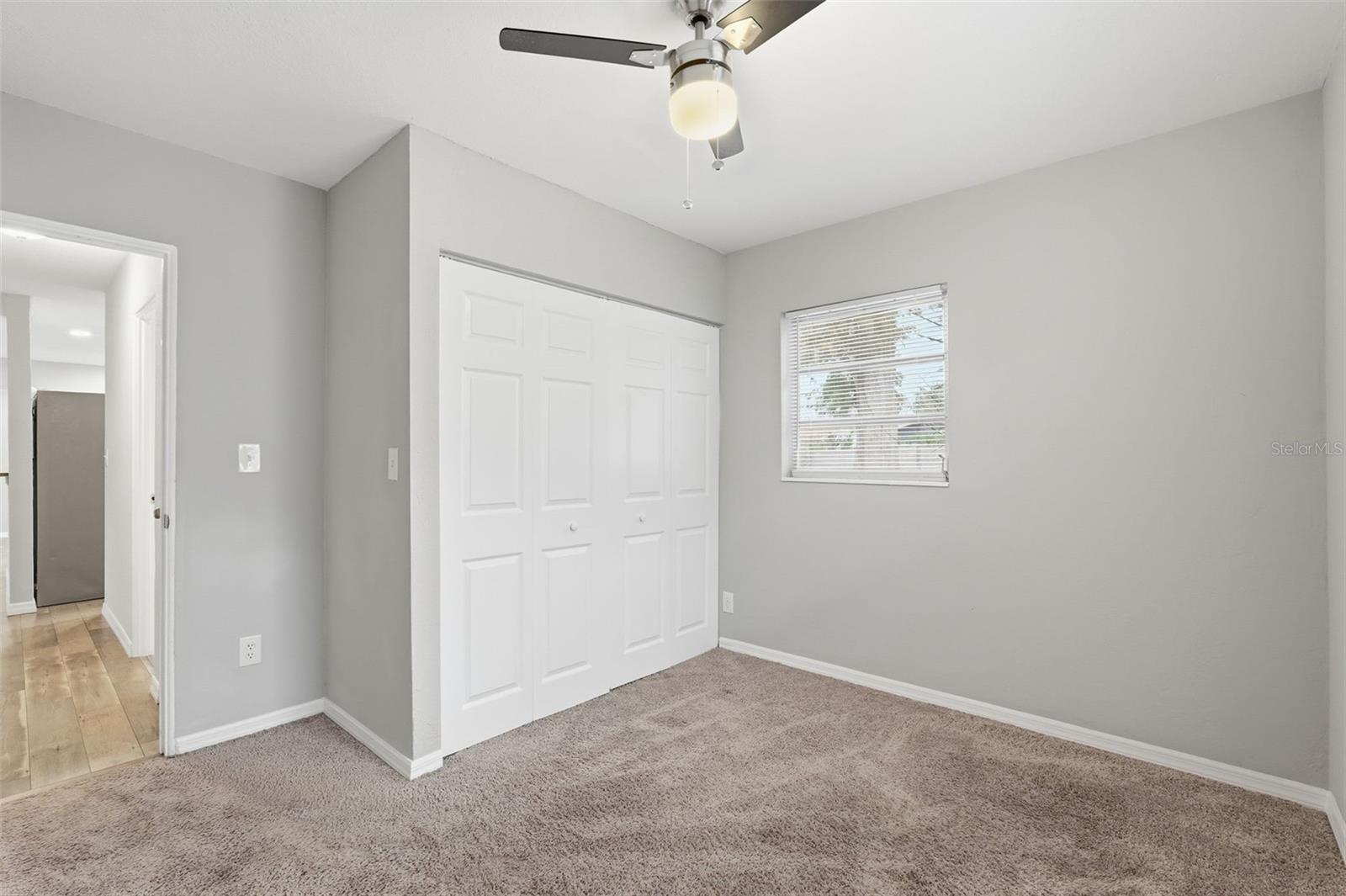 Image 23 of 33 For 5613 57th Avenue N