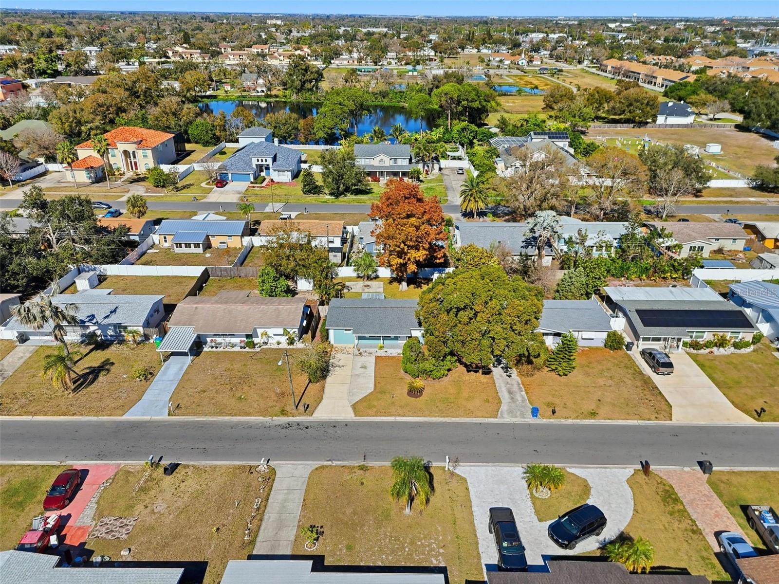 Image 31 of 33 For 5613 57th Avenue N