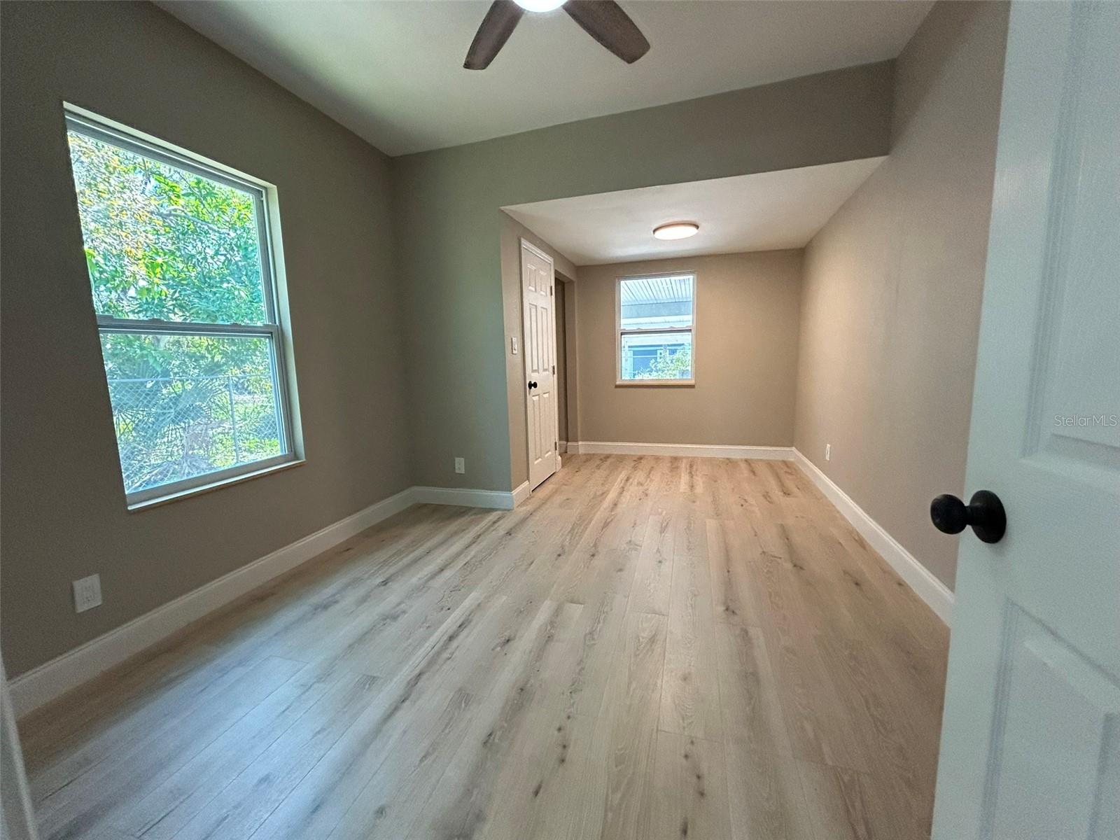 Image 10 of 17 For 1218 13th Avenue S