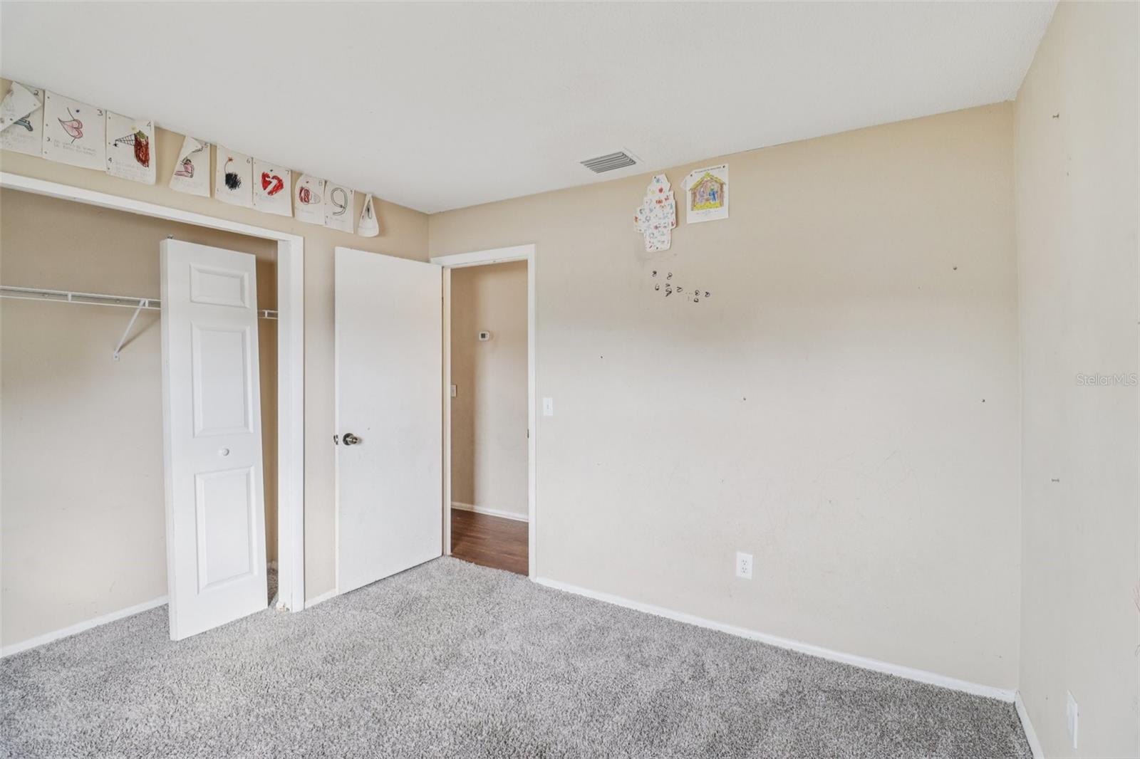 Image 13 of 21 For 7649 Stratford Boulevard