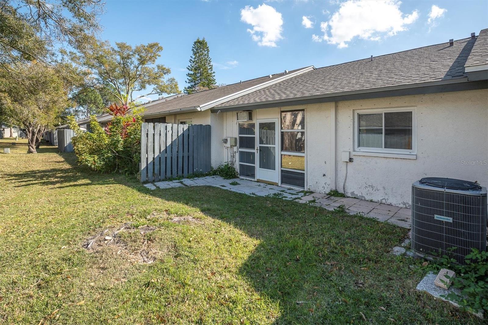 Image 31 of 37 For 3865 El Camino Court