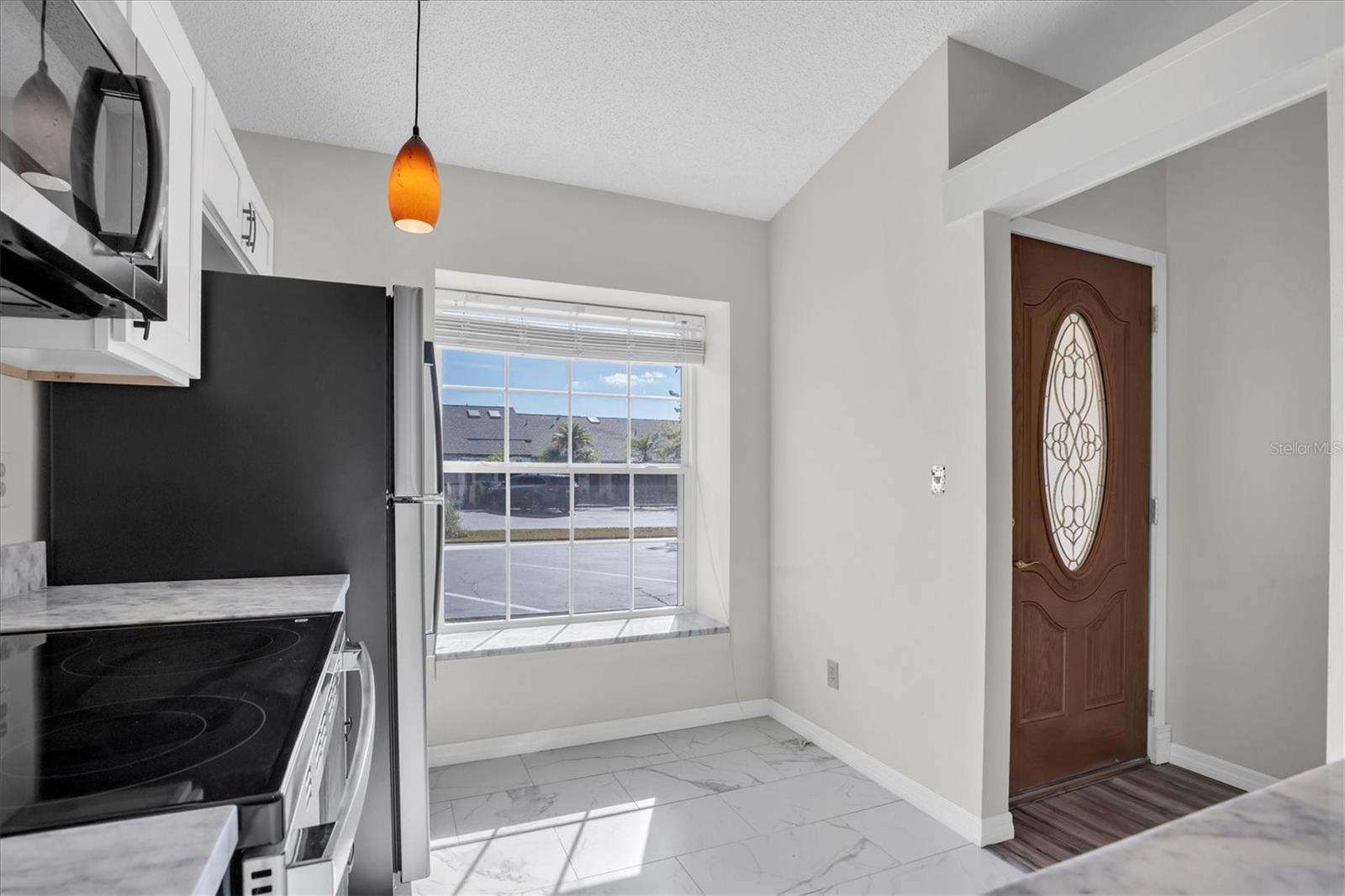 Image 6 of 37 For 3865 El Camino Court