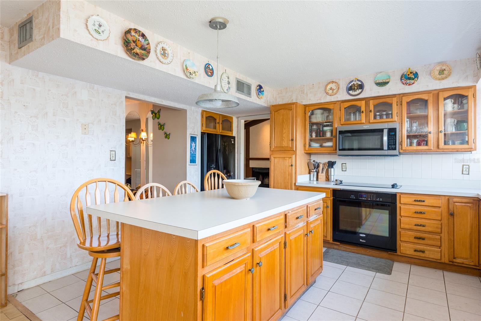 Image 15 of 74 For 6809 Twelve Oaks Boulevard