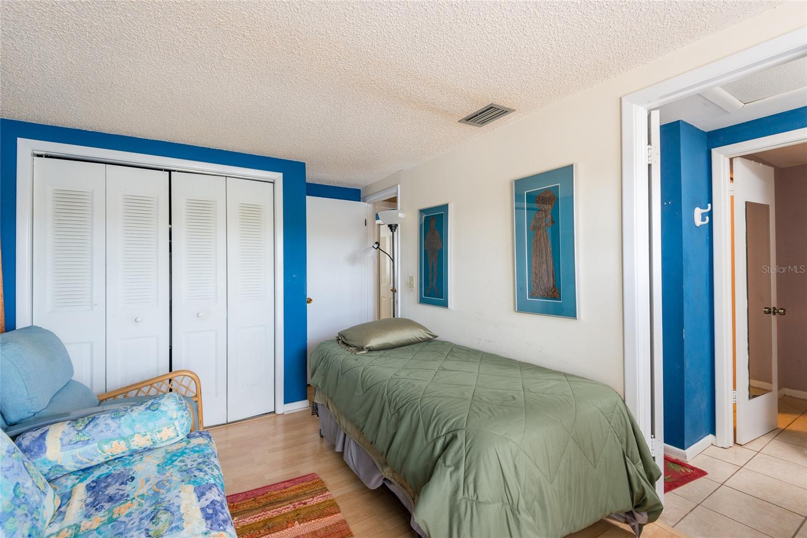 Image 34 of 74 For 6809 Twelve Oaks Boulevard