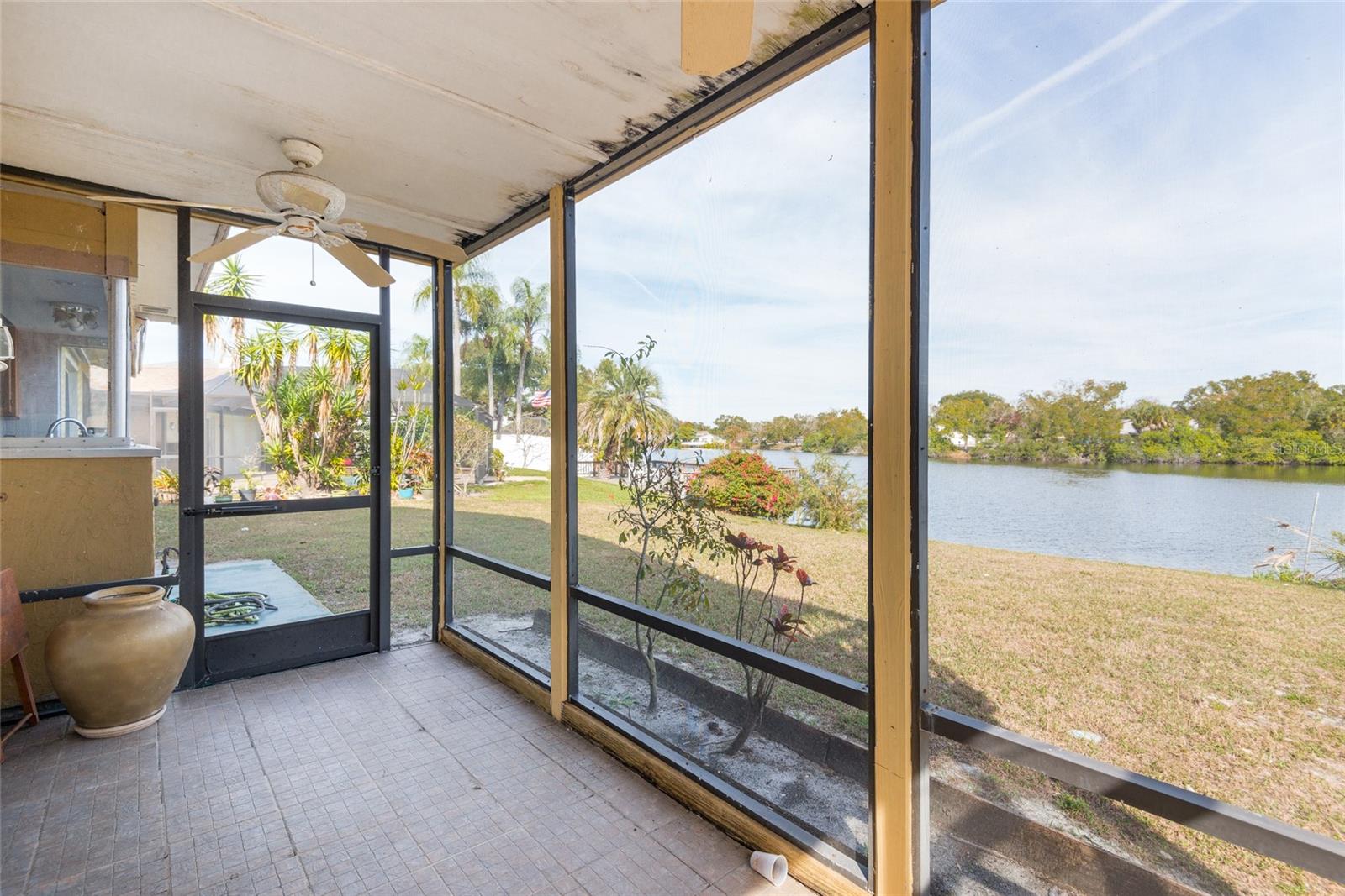 Image 38 of 74 For 6809 Twelve Oaks Boulevard