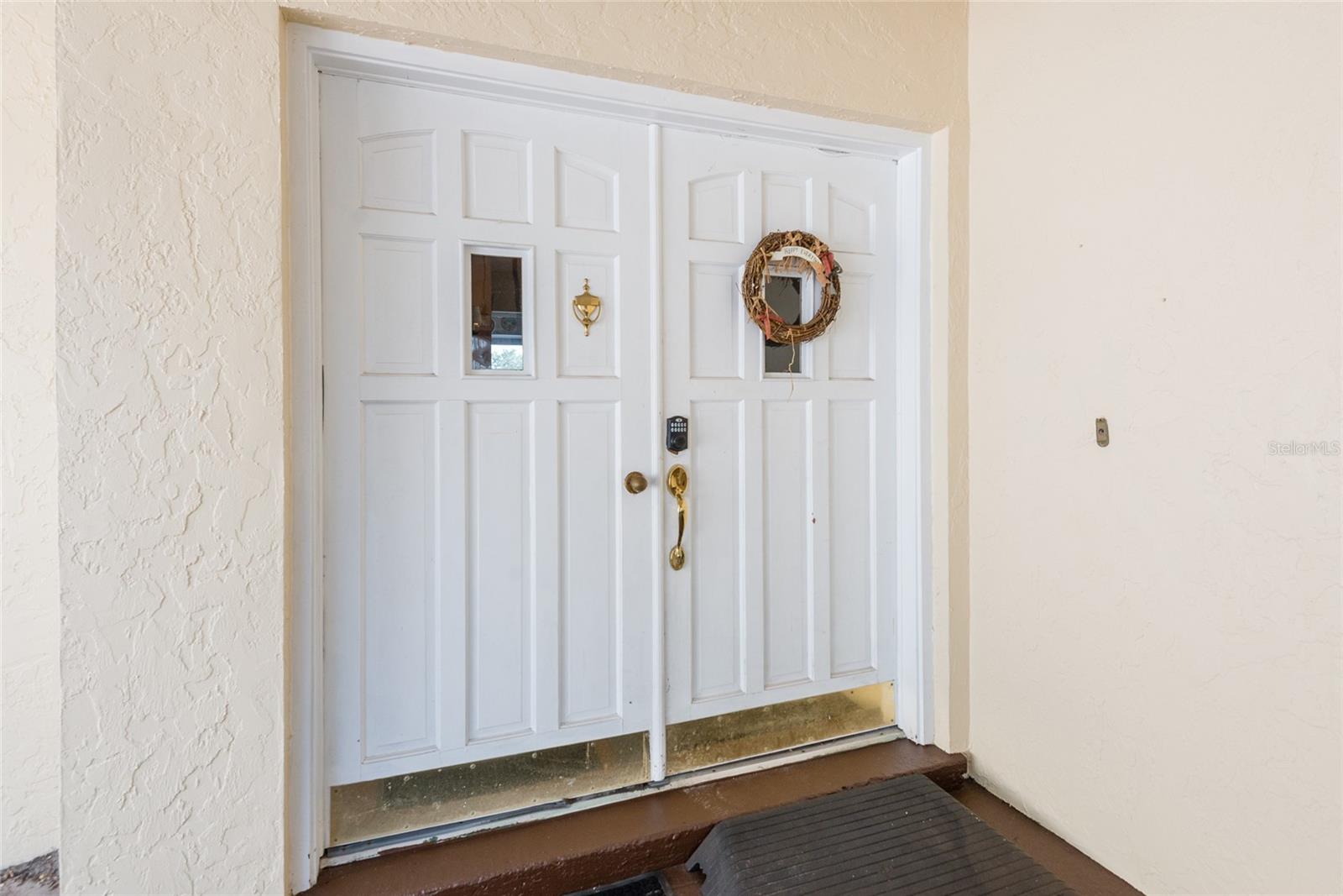 Image 7 of 74 For 6809 Twelve Oaks Boulevard