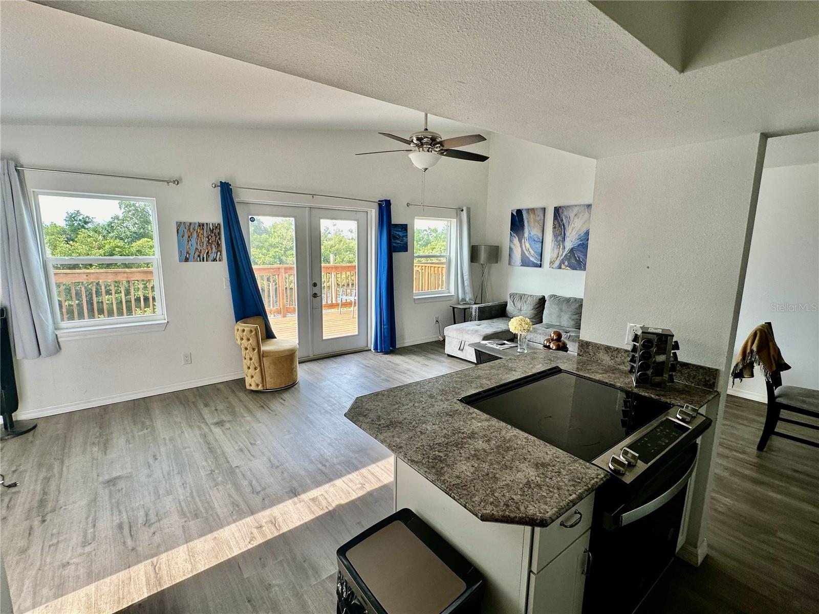 Image 14 of 23 For 3303 Shell Point #a Road