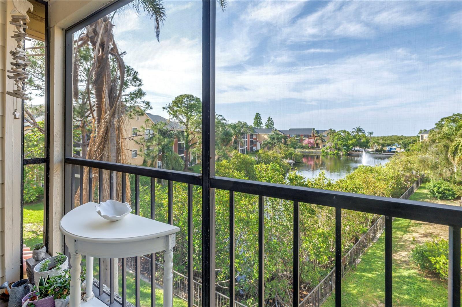 Image 14 of 32 For 11901 4th Street N 9307