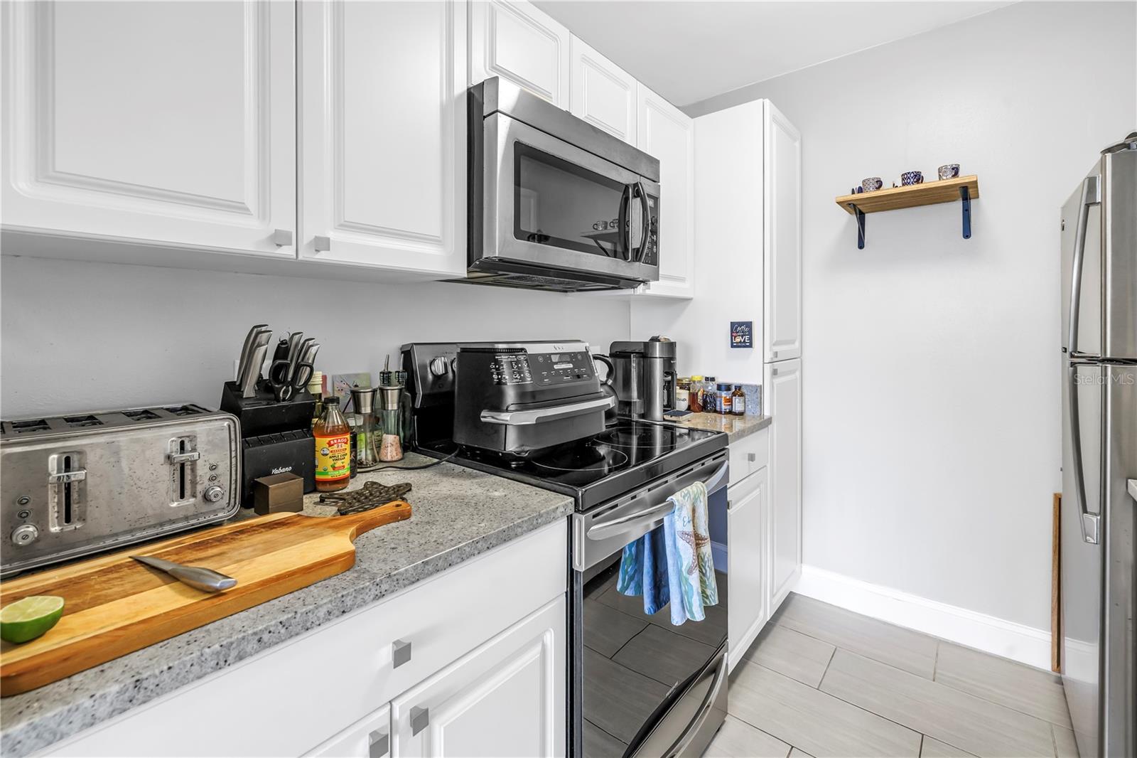 Image 17 of 32 For 11901 4th Street N 9307