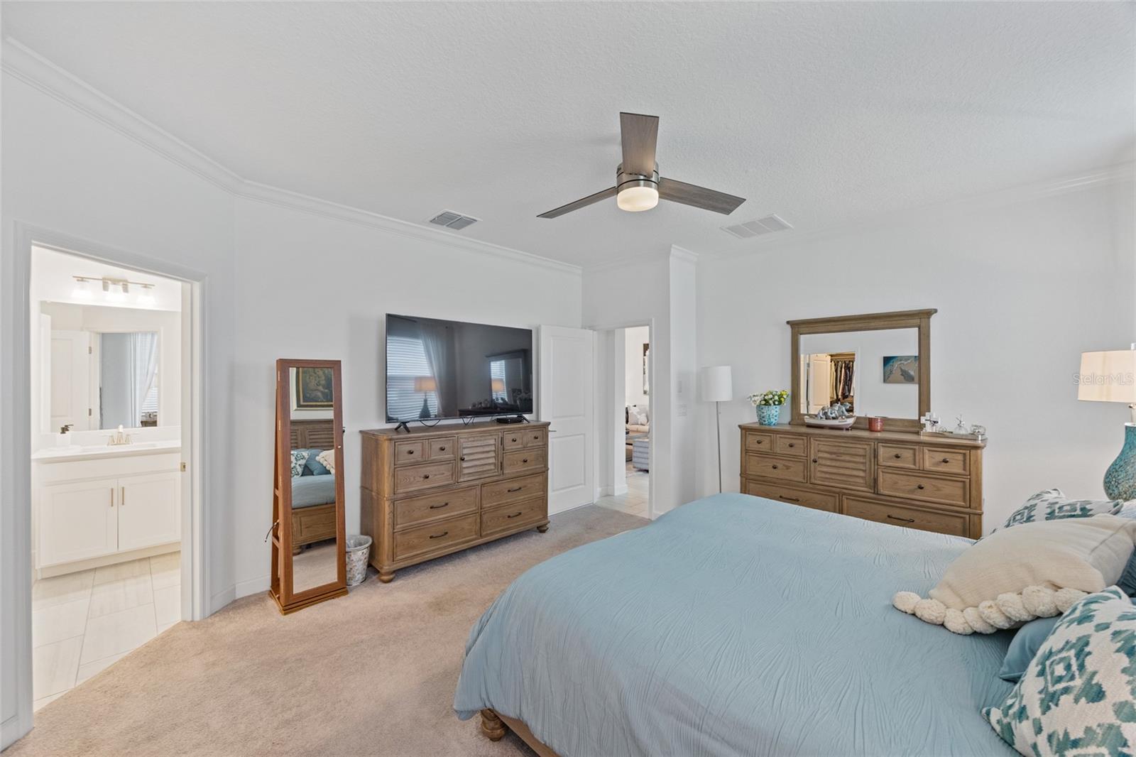 Image 18 of 40 For 5513 Little Path Drive