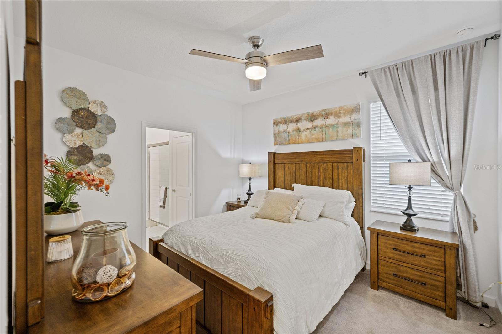 Image 23 of 40 For 5513 Little Path Drive