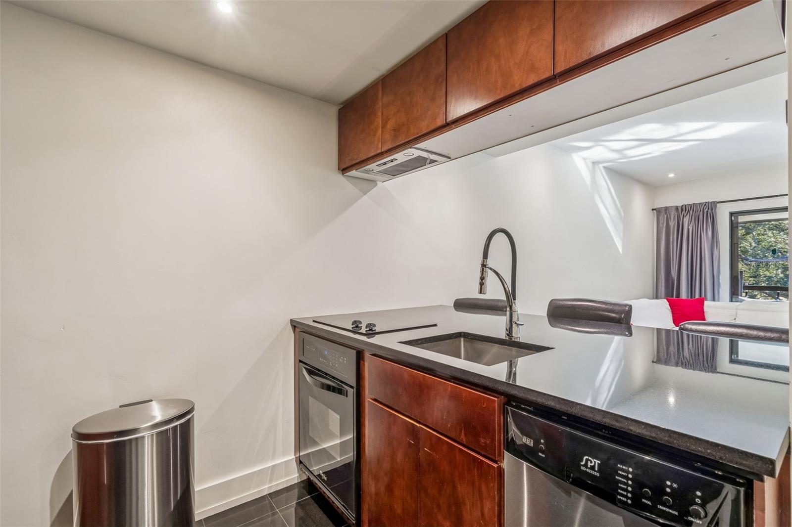 Image 5 of 58 For 36750 Us Highway 19 N 19306